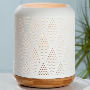 Allegan Porcelain Diamond Design Table Lamp In White
