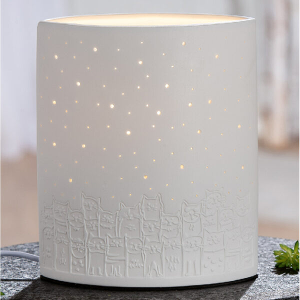 Belvaro Porcelain Cat Table Lamp in White